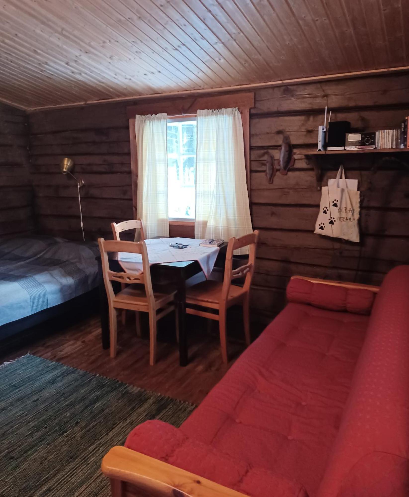 Accommodation And Fishing Vonkale Äänekoski Szoba fotó